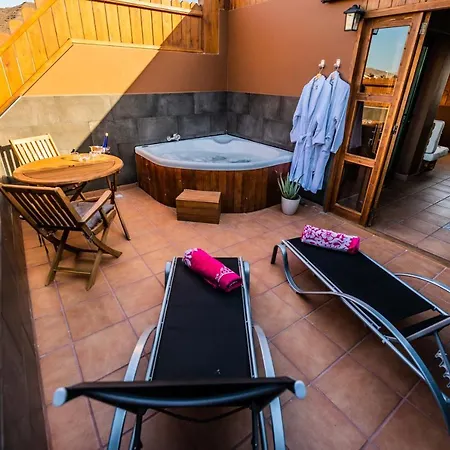Апартаменты Velvet Holidays